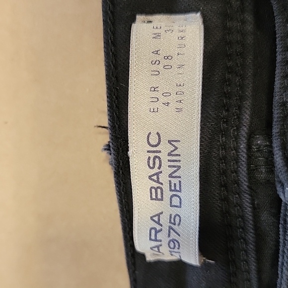 Zara Basic 1975 Denim Size 8 Black Skinny Jeans, Gently Used Condition - Picture 2 of 12